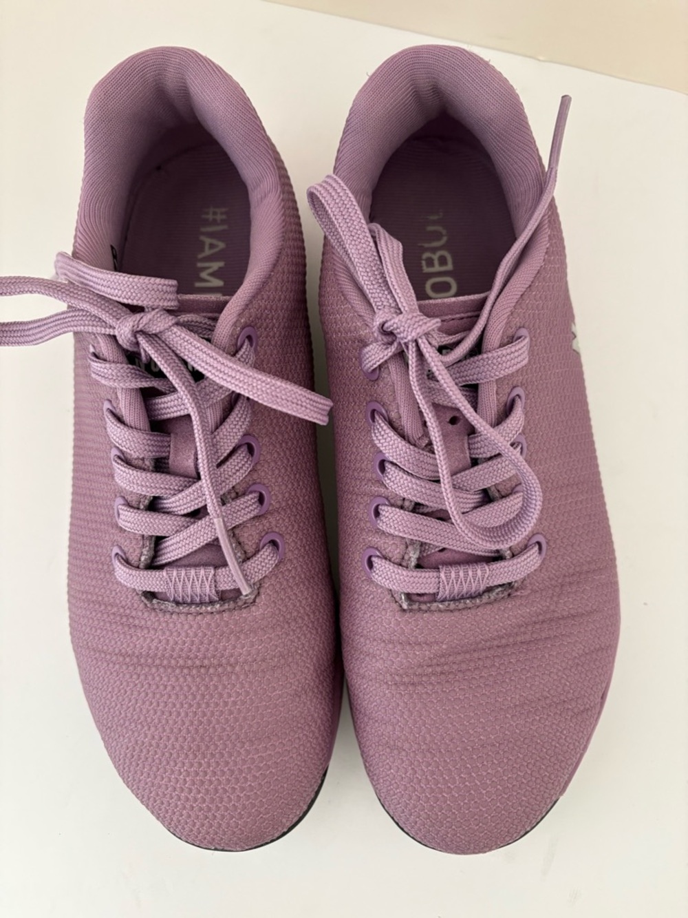 Nobull lavender superfabric trainer low. Size 7.5. Great shape. Clean.